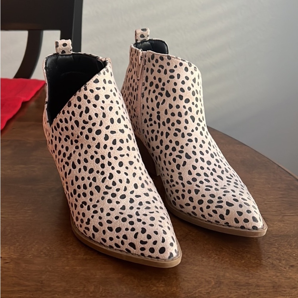 Printed Boots